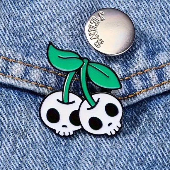3/$10 White Cherry Skull Head Brooch Pin NEW - Picture 1 of 5